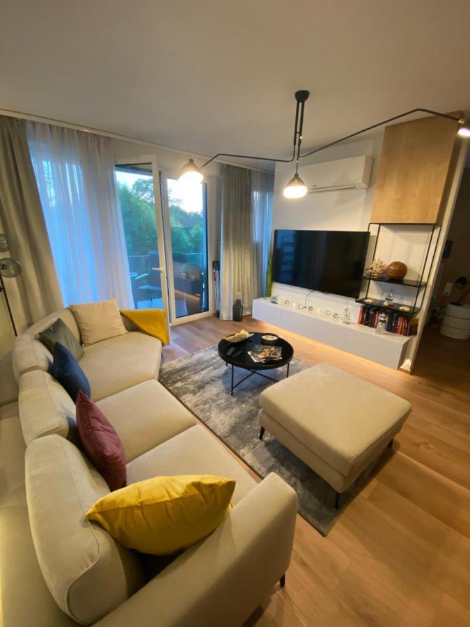 בלטונללה Bonnie-Premium Lelle Waterfront Private Apartment מראה חיצוני תמונה