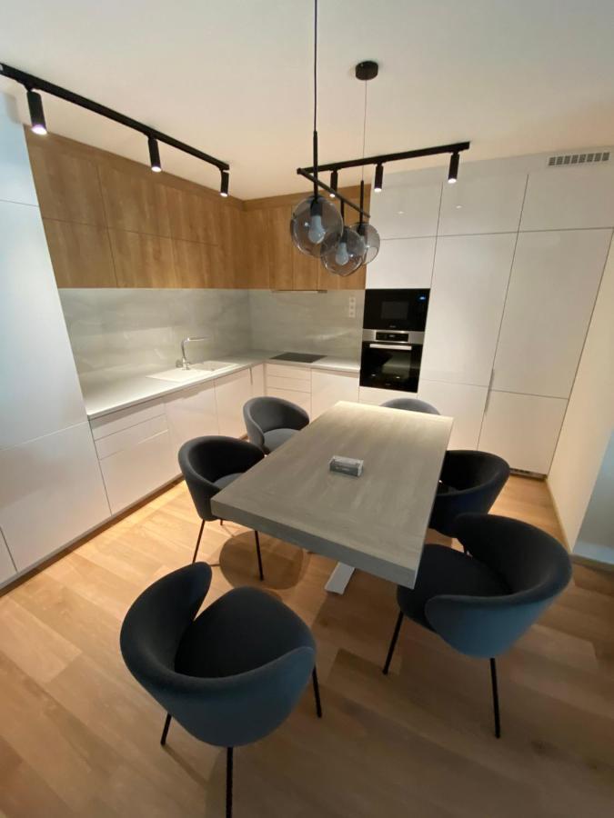 בלטונללה Bonnie-Premium Lelle Waterfront Private Apartment מראה חיצוני תמונה